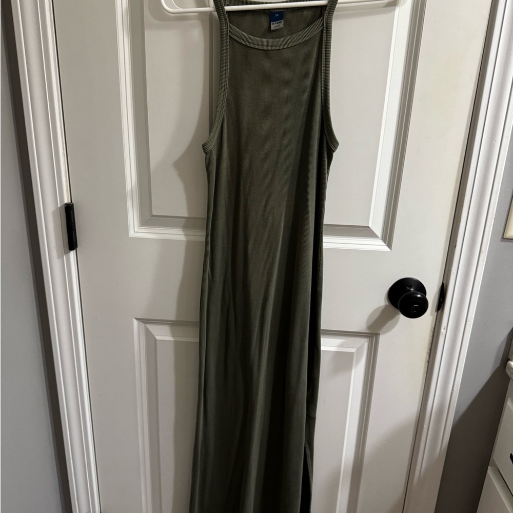 Olive Green Sleeveless Maxi Dress